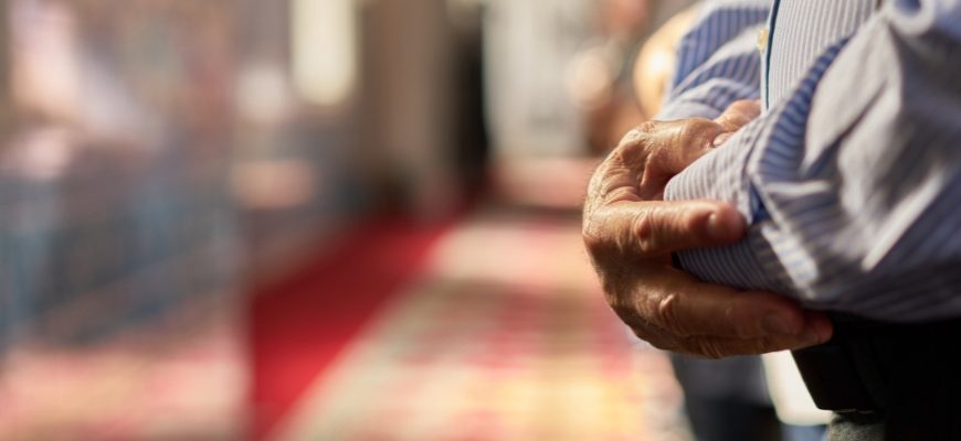 Daily & Weekly Prayers in London